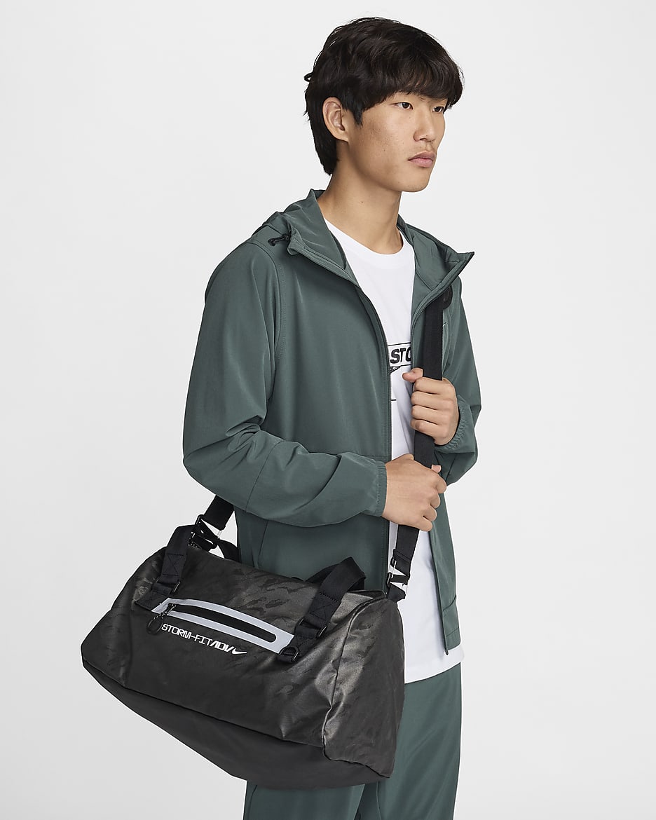 NIKE公式】ナイキ エレメンタル プロ Storm-FIT ADV ダッフルバッグ (38L).オンラインストア (通販サイト)